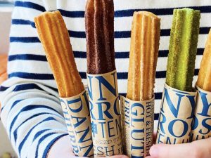 竹刀の代わりにチュロスを